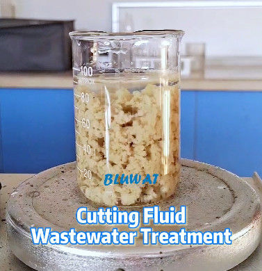 কেনা কাটিং তরল জল শোভাকর এজেন্ট বর্জ্য জল চিকিত্সা Poyaluminium ক্লোরাইড অনলাইন উত্পাদন